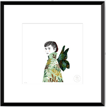 Cargar imagen en el visor de la galería, Audrey Hepburn - 33 x 33 cm
