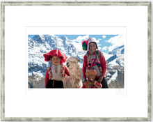 Cargar imagen en el visor de la galería, Los Tres Hermanos - 48 x 33 cm
