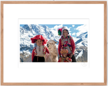 Cargar imagen en el visor de la galería, Los Tres Hermanos - 48 x 33 cm

