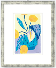 Cargar imagen en el visor de la galería, Arreglo Floral - 33 x 48 cm
